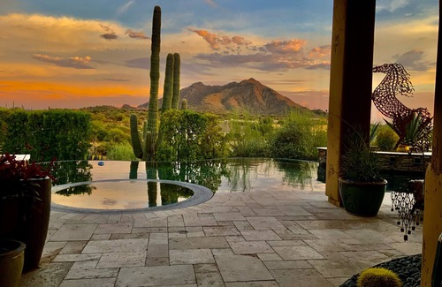 Cave Creek House | Beautiful Mountain View home w/Infinity Pool, Spa, 3 Fireplaces and more.