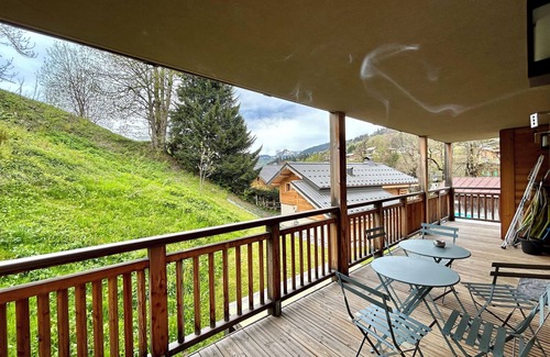 Les Gets Apartment | Beautiful new apartment 400m ski slopes, mountain bike 700m center of Les Gets, 18-hole golf course