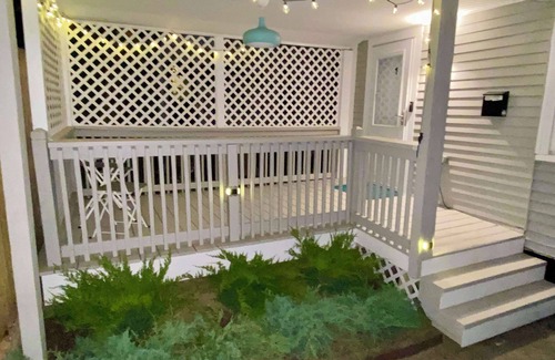 East End Apartment | Beautiful NEW apt on top of Munjoy Hill with private deck and private parking.