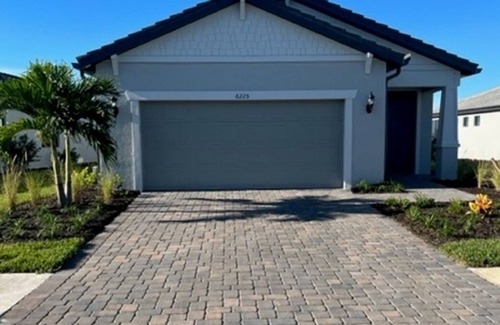 Nokomis House | Beautiful-new build with resort lifestyle in the Talon Preserve gated community!