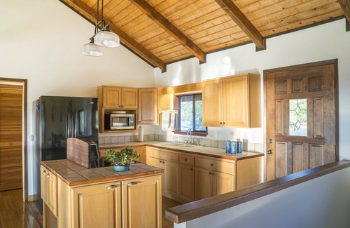Kohala Estates House | Beautiful Ocean And Sunset Views Set On 3 Acres Of Private Land.