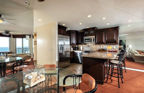 Solana Beach Condo | BEAUTIFUL OCEAN VIEW-STEPS TO THE BEACH