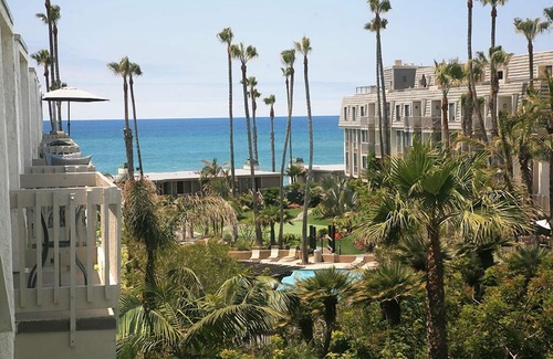 Townsite Condo | Beautiful ocean views, remodeled 2bdrm penthouse condo, C303 North Coast Village