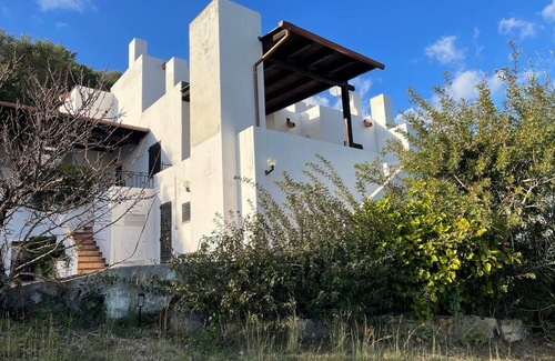 Geremeas Villa | BEAUTIFUL PANORAMIC VILLA 5 MIN FROM GEREMEAS BEACH