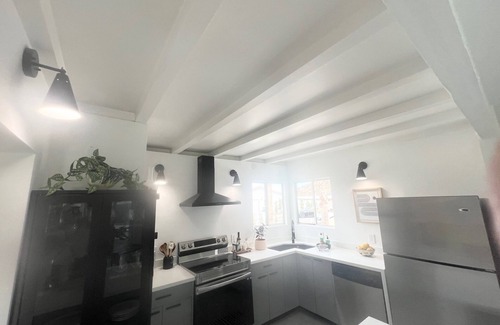 Palm Springs House | Beautiful Palm Springs Home with Mountain Views!