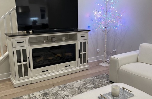 Lake Forest House | Beautiful place with great view in Lake Forest