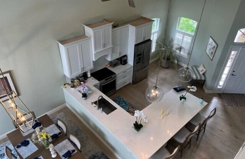 Palmer Ranch Apartment | Beautiful pool home in active community