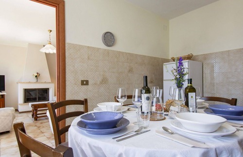 Montefegatesi House | Beautiful private villa with WIFI, private pool, TV, patio, pets allowed, panoramic view and par.