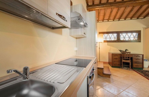 San Gimignano Villa | Beautiful private villa for 25 guests with WIFI, private pool, A/C, TV and panoramic view