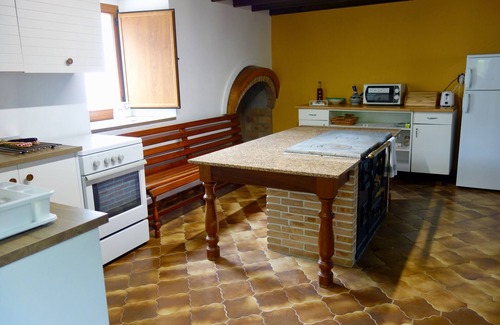 Ortigueira House | Beautiful, private cottage with stunning views!