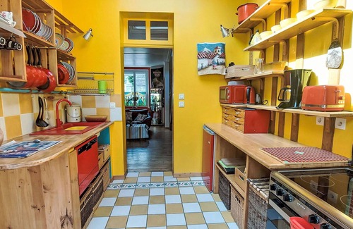 Plerin House | Beautiful private villa for 4 guests with WIFI, TV and patio