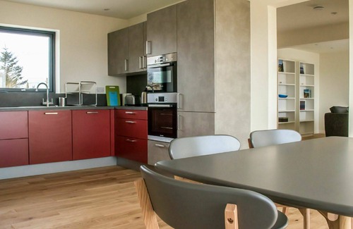 Caroy House | Beautiful private villa for 4 guests with WIFI, TV, panoramic view and parking