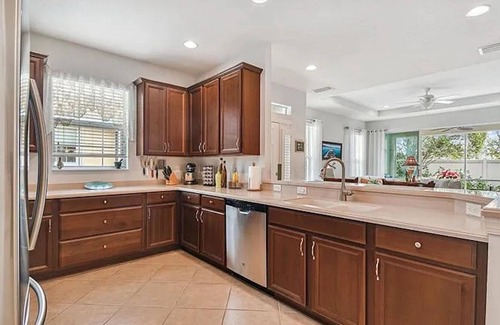 Venice Villa | Beautiful private home in coveted Verona Reserve!