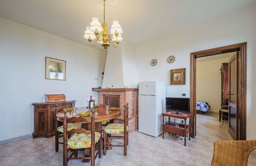 Montignoso House | Beautiful private villa for 5 guests with WIFI, TV and patio