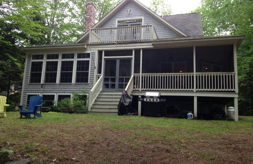 Raymond House | Beautiful, Private Lakefront Home on Crescent Lake in Raymond, Maine