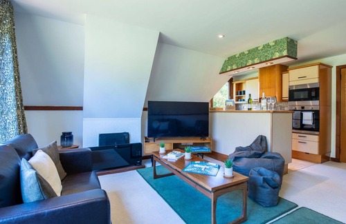 South Laggan House | Beautiful private villa for 4 people with WIFI, TV, terrace, pets allowed and panoramic view