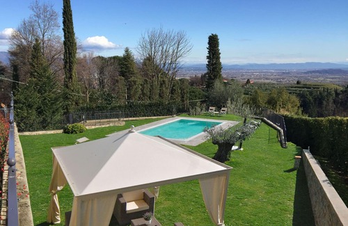 Vicopelago Villa | Beautiful private villa with A/C, private pool, WIFI, TV, terrace and panoramic view, close to L.