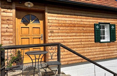 Sankt Anna am Aigen House | Beautiful private villa for 2 people with WIFI, patio and pets allowed