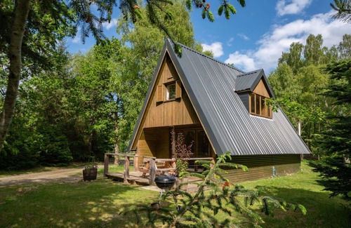 Beauly House | Beautiful private villa for 4 people with WIFI, TV and pets allowed