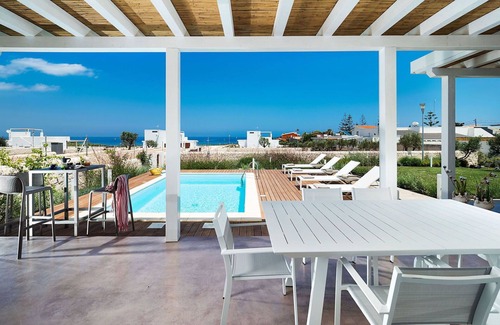 Reitani Villa | Beautiful private villa with hot tub, A/C, WIFI, private pool, TV, terrace, panoramic view, parking