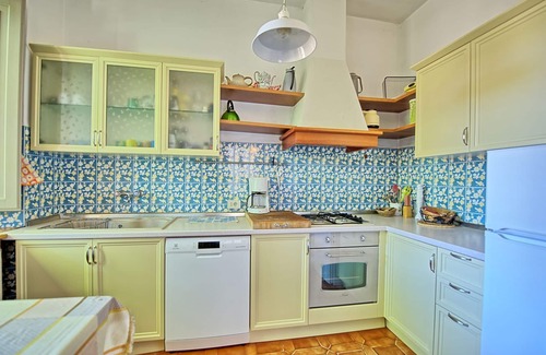 Bucine Villa | Beautiful private villa for 8 guests with private pool, WIFI, TV, balcony and panoramic view
