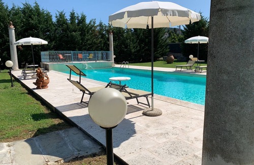 Tregozzano Villa | Beautiful private villa for 8 people with WIFI, private pool, TV and terrace