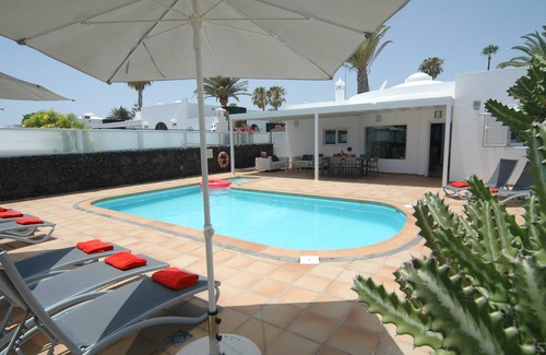 Los Pocillos Villa | Beautiful Puerto Del Carmen Villa | 4 Bedrooms | Villa Los Pocillos | Private.