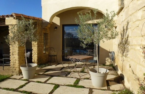 Castillon-du-Gard House | Beautiful, quiet apartment with magnificent view of the Pont du Gard