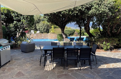 Cap Benat Villa | Beautiful renovated villa in a private estate near the beach