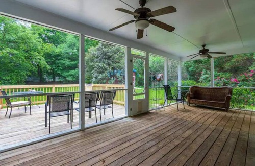 Fuquay-Varina House | Beautiful recently updated 3bed/2 bath ranch