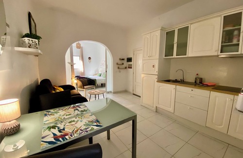 Playa San Juan Apartment | Beautiful renovated apartment a stone's throw from the sea - Casa Terraza