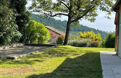Beynat House | Beautiful renovated barn with private heated swimming pool 9mx4m, view over the valley