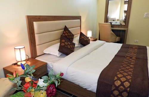 Dalhousie Bed & Breakfast | Beautiful rooms in a Cottage style property- for those seeking Peace Tranquility