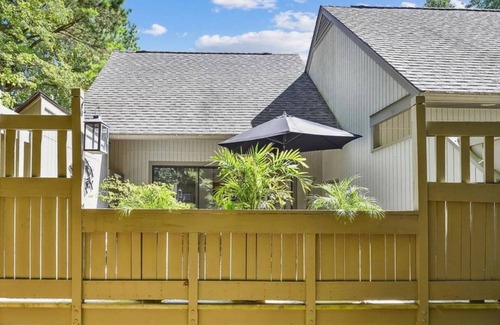 Bethany Beach House | Beautiful Sea Colony Condo for 4