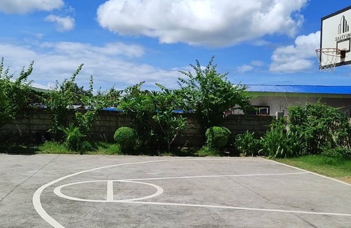Lapu-Lapu Condo | Beautiful seaside view and refreshing air.