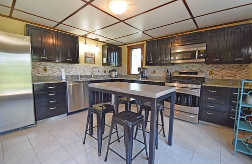 Grand Lake Cabin | Beautiful secluded setting on one acre that borders RMNP.