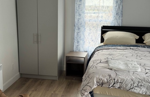 Sudbury Apartment | Beautiful self-contained bedroom
