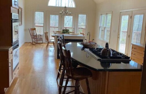 Pinnacle House | Beautiful serene lake house in the foothills, great for couples or families.