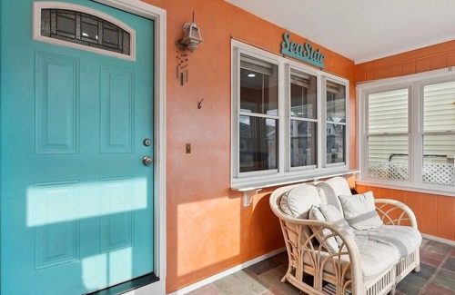 Old Orchard Beach Apartment | Beautiful, spacious duplex unit , juststeps from the sandy beach!