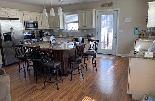 Seaside Heights House | Beautiful Spacious Home with a Pool! Walk to the beach, boardwalk & bay.