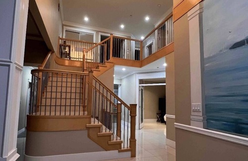 Fleetwood House | Beautiful & spacious house in Fleetwood Tynehead