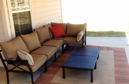 Saint Vitus House | Beautiful, Spacious, Ideally Located East side. Close to many key places.