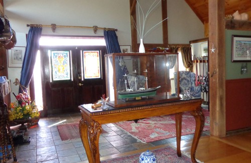 Newport House | Beautiful spot for family reunion or wedding guests