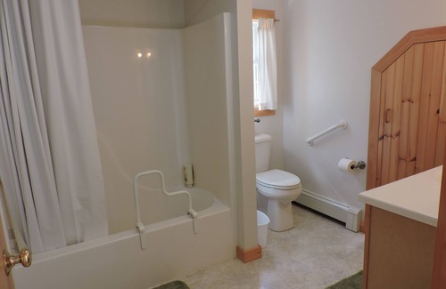 Friendship Cabin | Beautiful Spruce Woods Lodge, Now Open to the Public