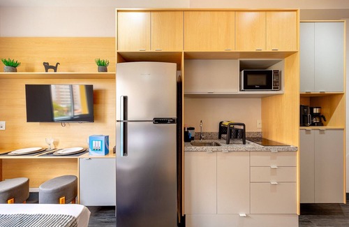 Santa Paula House | Beautiful studio with parking included, ap306