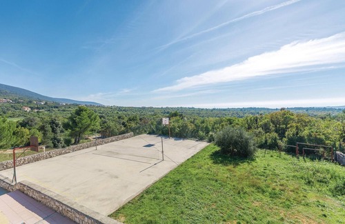 Viskovici Apartment | Beautiful studio in Labin with WiFi