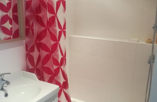 Paillet Apartment | beautiful studio of 30 m2 for 2 to 4 people