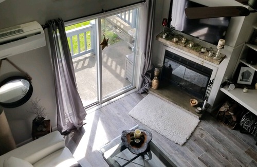 Ellicottville Condo | Beautiful Studio Condo with Murphy bed in Ellicottville walking distance to town