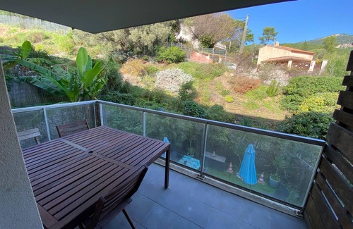 Toulon Apartment | Beautiful T2 with swimming pool - near park