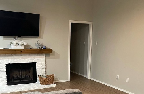 Southwood Valley House | Beautiful townhome located in CS up to 6 guests!